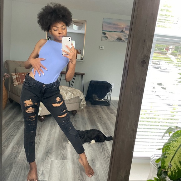 Super Distressed Black Skinny Jeans - Picture 8 of 11